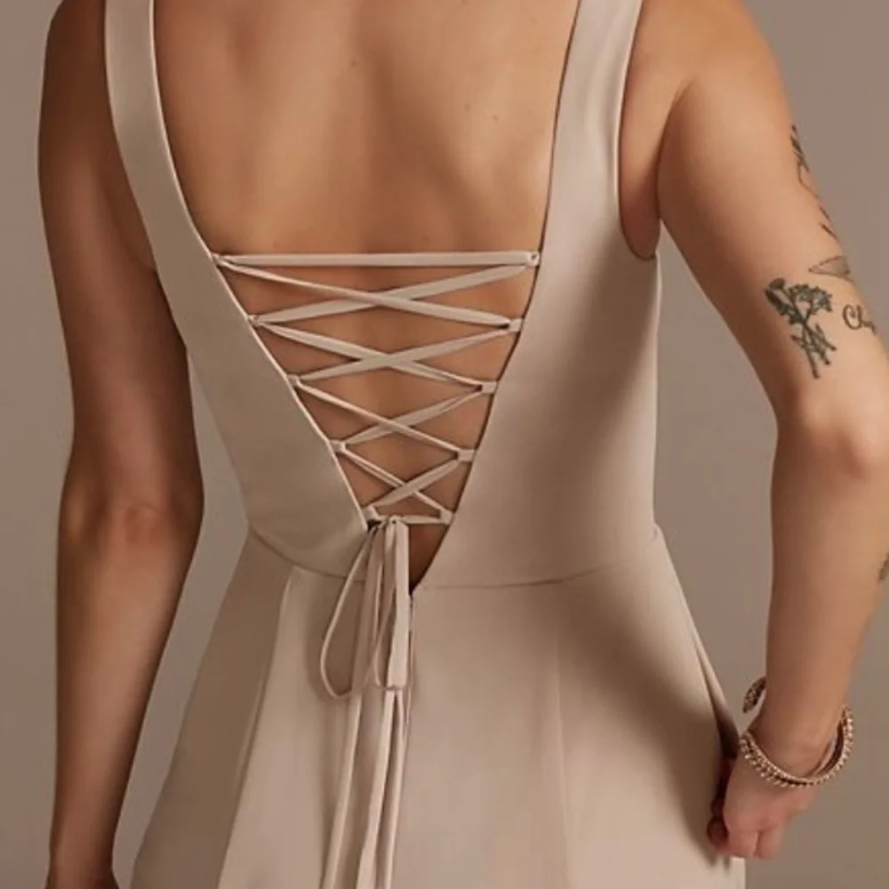 David’s Bridal Bridesmaid Dress - Iris - Picture 4 of 5